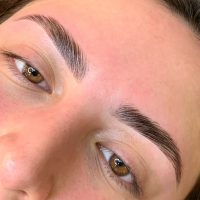 Laminado y diseño de cejas providencia